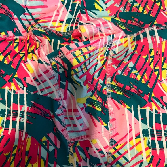 🌻XL Avia athletic capris, pockets on both sides. - Picture 4 of 9